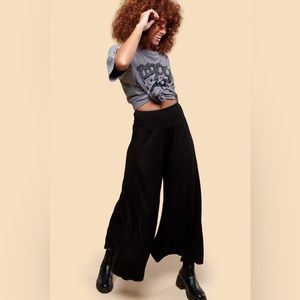 Earthbound Black Barcelona Pants